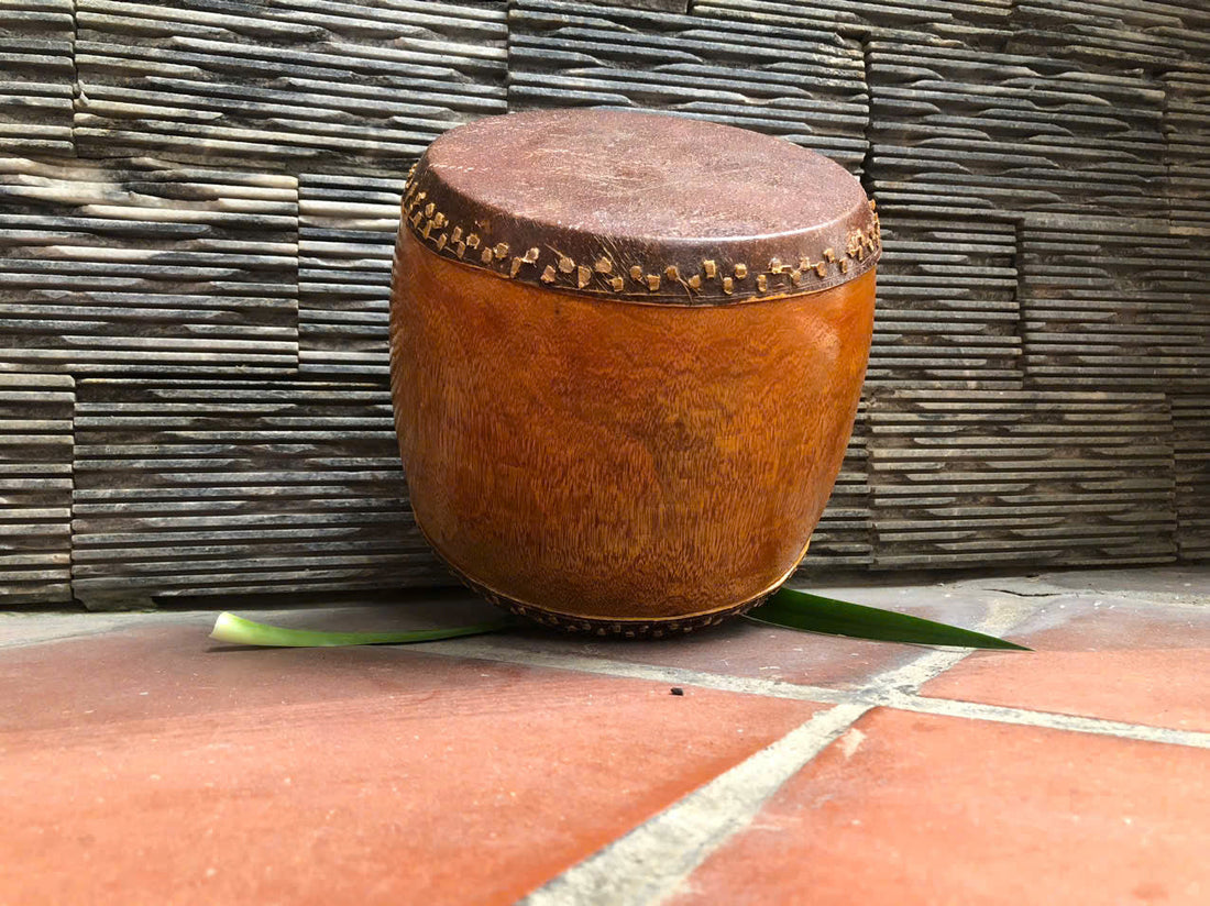 Trong De (Support Drum) – Trong Chau (Praise Drum): A Traditional Vietnamese Instrument of Cheo and Ca Tru
