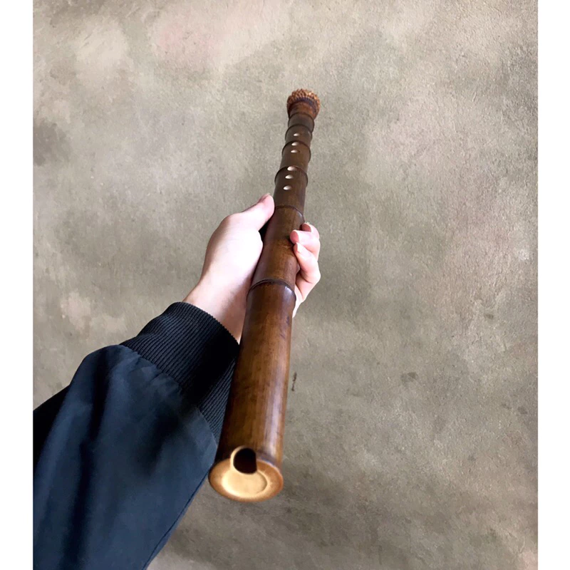 Smoked Bamboo Roots Vertical Flute C4 with Eight Holes, Vietnamese Name: Tieu Bat Khong