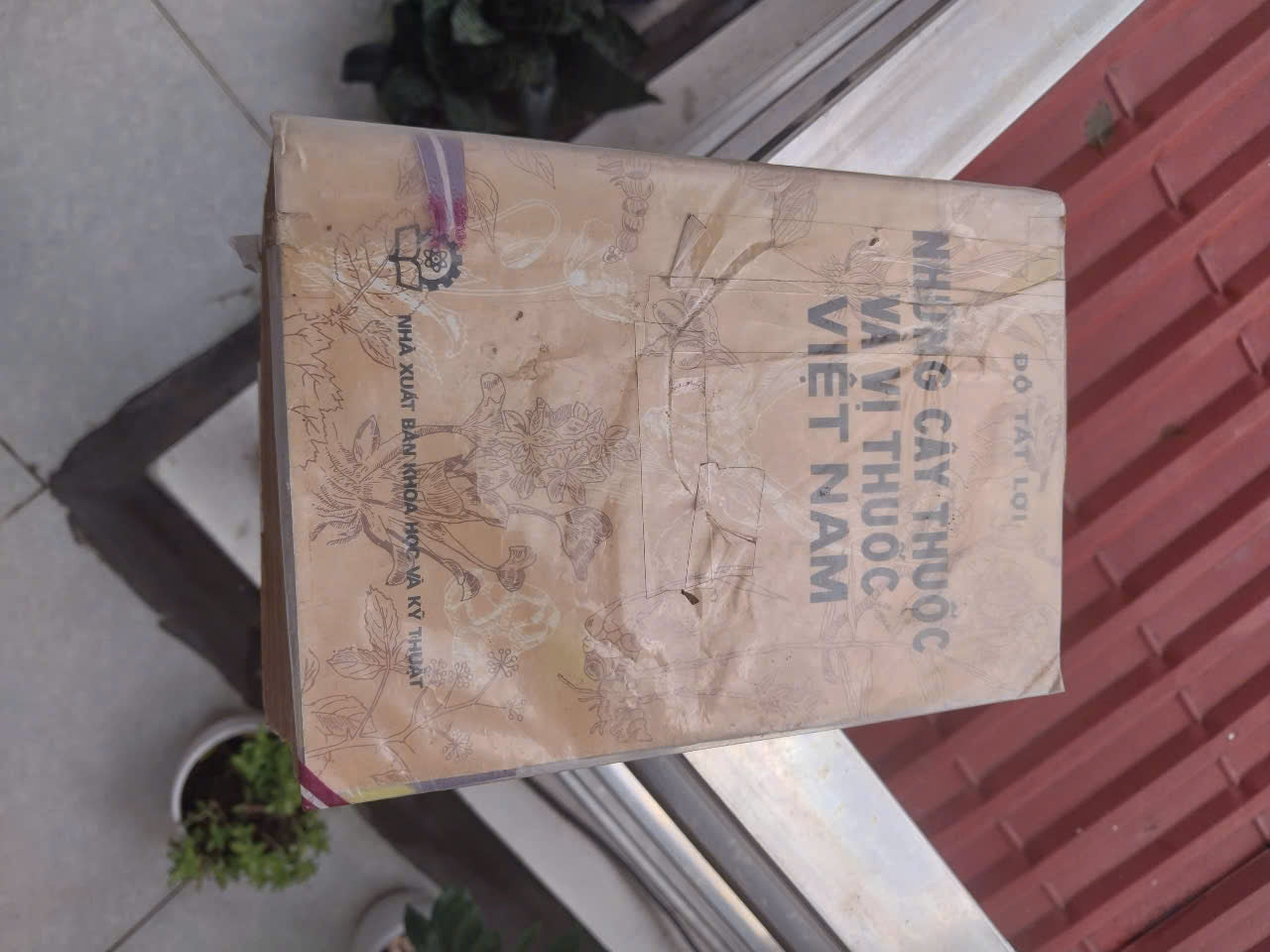 Medicinal Plants and Remedies of Vietnam (Những Cây Thuốc và Vị Thuốc Việt Nam) – Prof. Dr. Do Tat Loi, 1986 | Rare Vietnamese Book