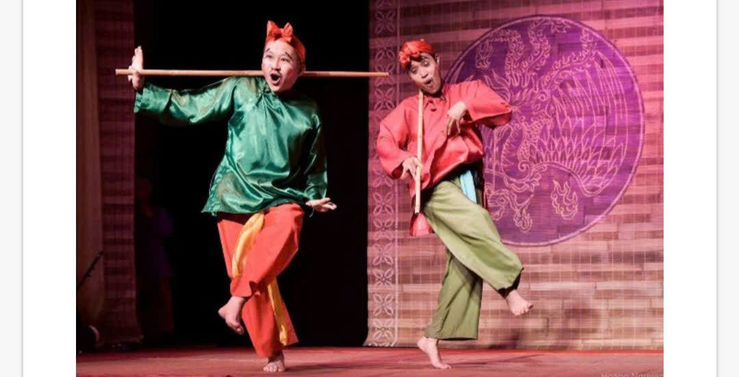 Phach Tre (Vietnamese Bamboo Clappers) & Canh (Traditional Vietnamese Small Brass Gong)