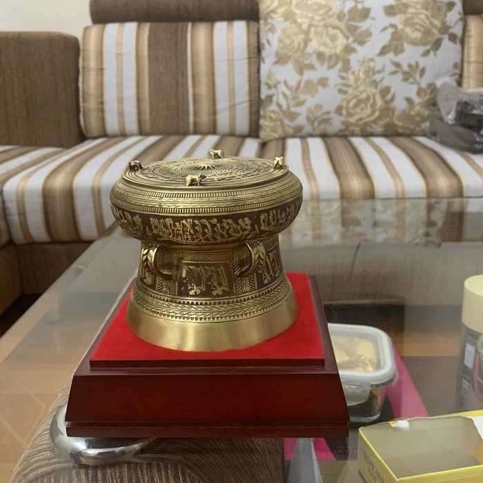 The Soul of Ancient Vietnam: Authentic Dong Son Bronze Kettledrum Masterpiece – A Legacy of Power, Art, and Timeless Heritage