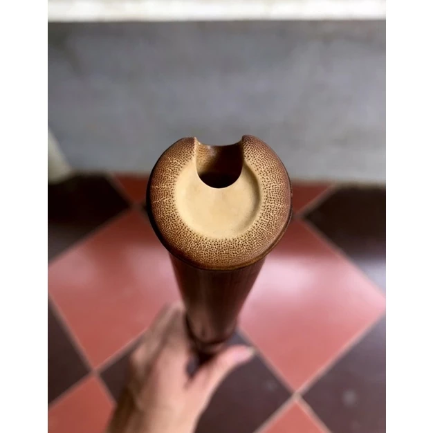 Smoked Bamboo Roots Vertical Flute C4 with Eight Holes, Vietnamese Name: Tieu Bat Khong