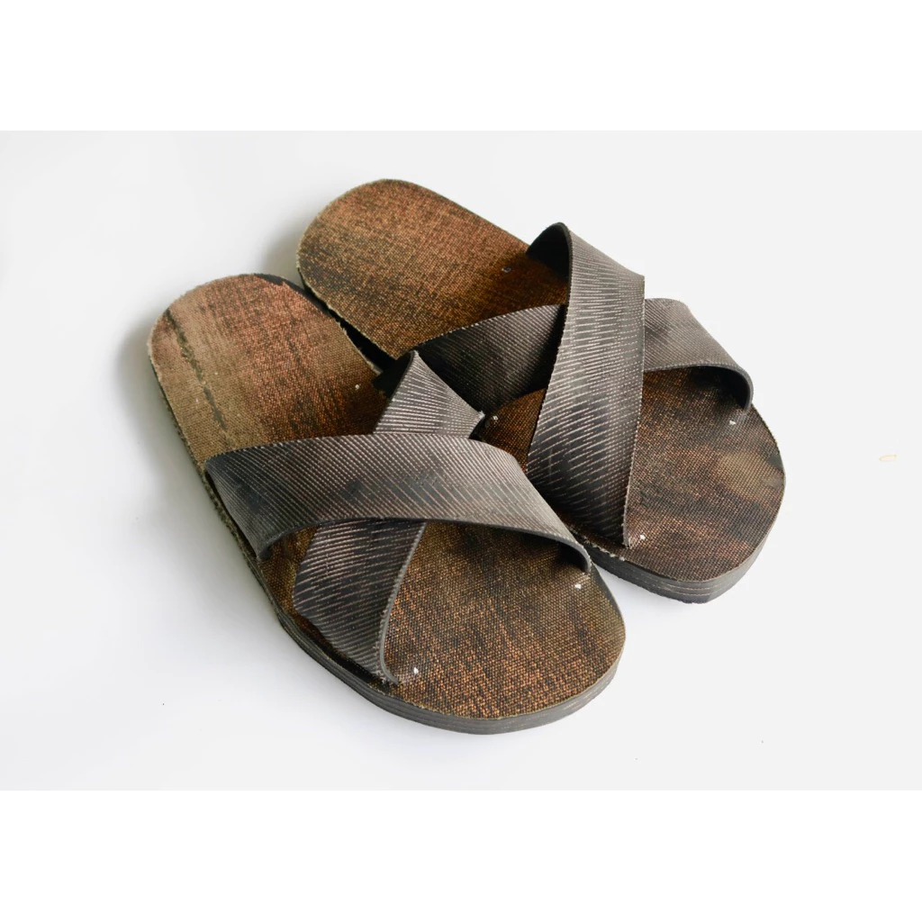 Ho Chi Minh Rubber Sandals - Handmade in Vietnam - Fabric-Lined Tire Sole - Legendary War-Era Heritage Gift