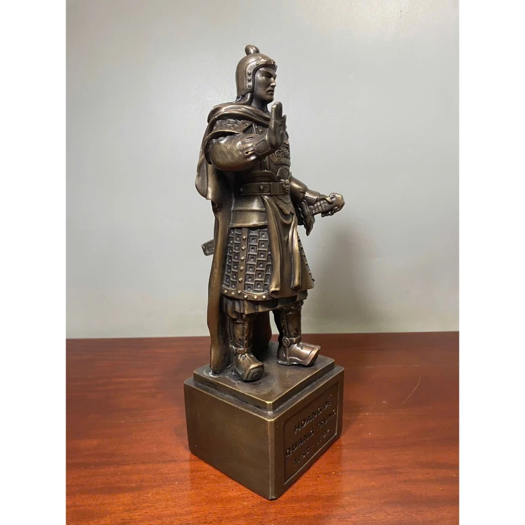 Nguyen Hue – Quang Trung Emperor of Dai Viet | Feng Shui Worship Bronze Statue