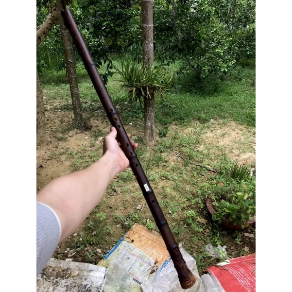 Smoked Bamboo Roots Vertical Flute C4 with Eight Holes, Vietnamese Name: Tieu Bat Khong