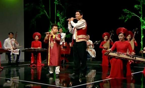 Vietnamese C5 Bamboo Flute – 2-Flute Smoked Bamboo Set | How Bamboo Becomes the Voice of Vietnam