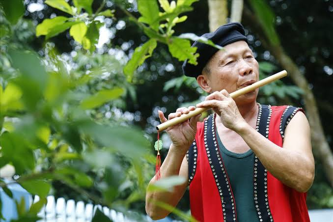 Vietnamese C5 Bamboo Flute – 2-Flute Smoked Bamboo Set | How Bamboo Becomes the Voice of Vietnam
