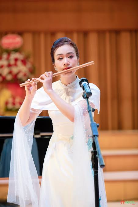 Vietnamese C5 Bamboo Flute – 2-Flute Smoked Bamboo Set | How Bamboo Becomes the Voice of Vietnam