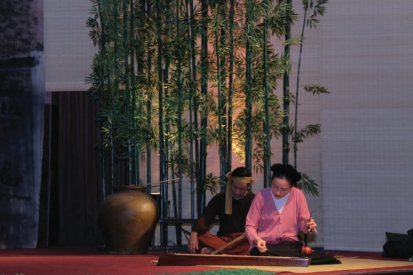 Vietnamese Dan Bau – The Story, Craft, Sound, and Cultural Heritage of Vietnam’s One-String Instrument