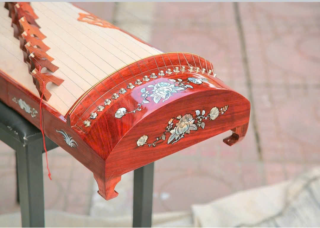 Dan Tranh (Vietnamese Zither) – The Soul of Vietnamese Folk Music