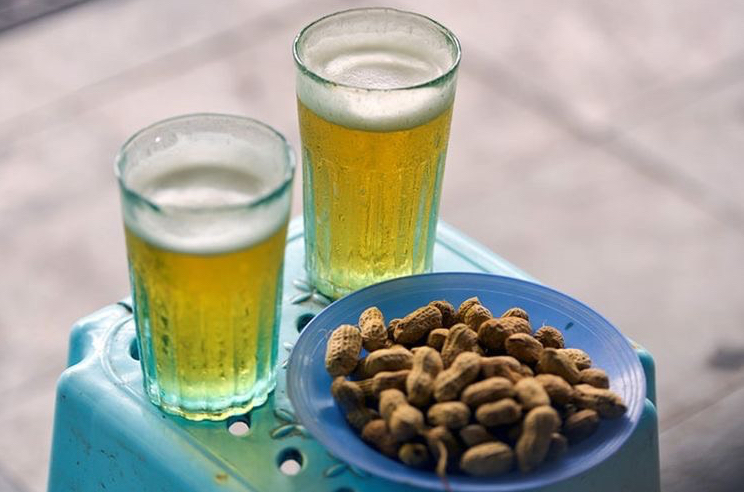 Set 02 pcs Of Glass Beer Mug, Hanoi Draft Beer Mug, Cultural Trait of Hanoian