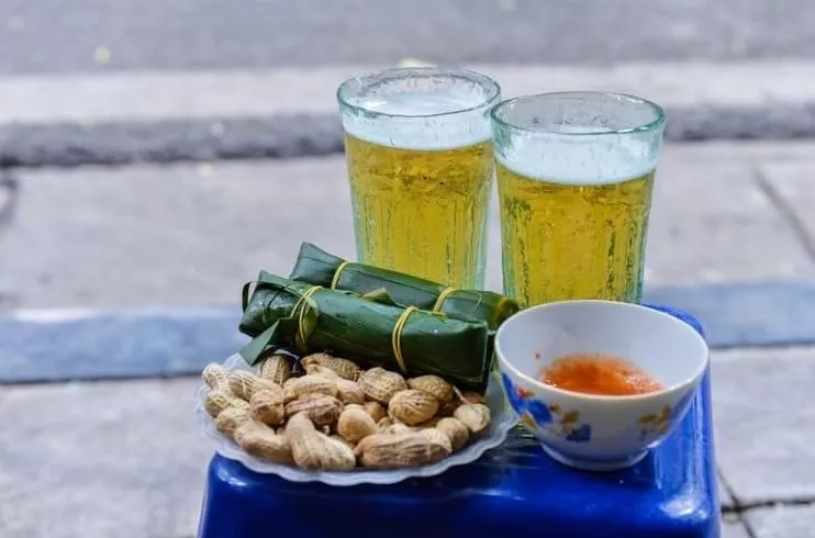 Set 02 pcs Of Glass Beer Mug, Hanoi Draft Beer Mug, Cultural Trait of Hanoian