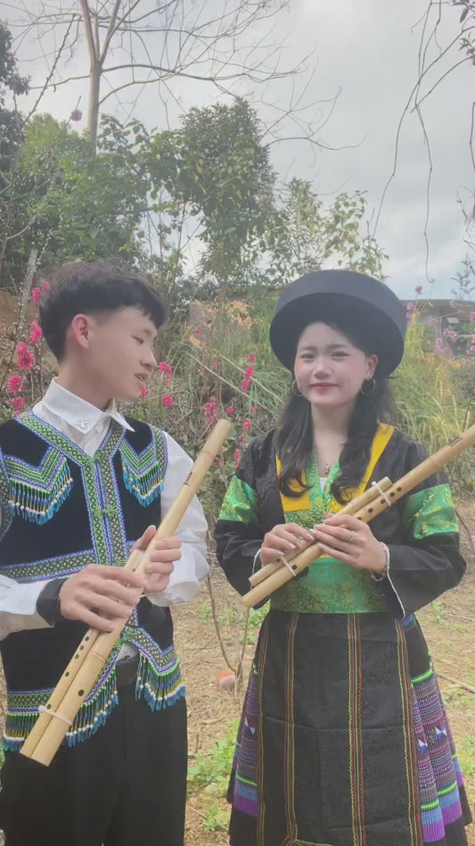Double Bamboo Flute in C Tone – Traditional Hmong Style Instrument from Vietnam