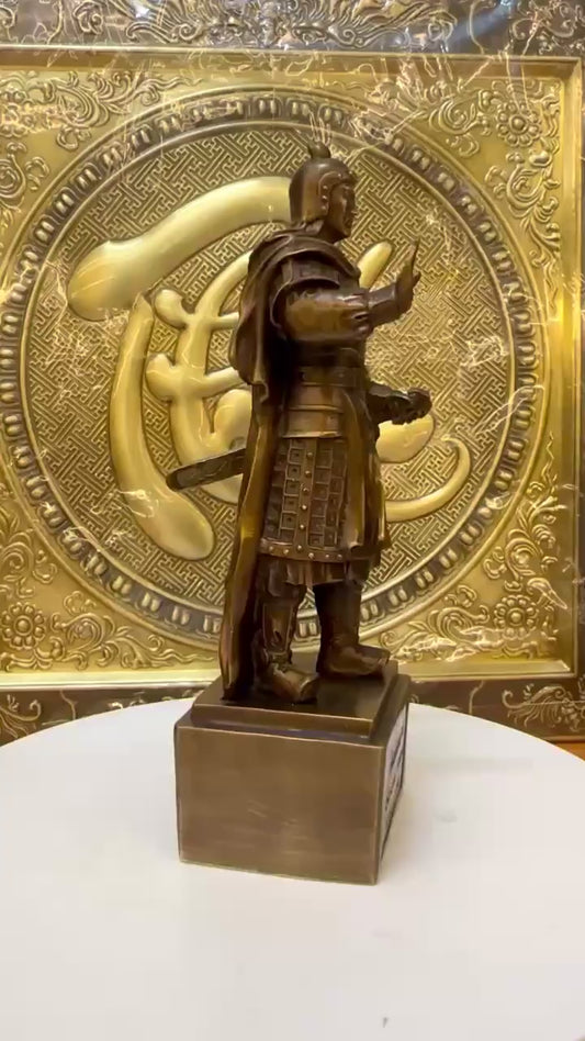 Nguyen Hue – Quang Trung Emperor of Dai Viet | Feng Shui Worship Bronze Statue