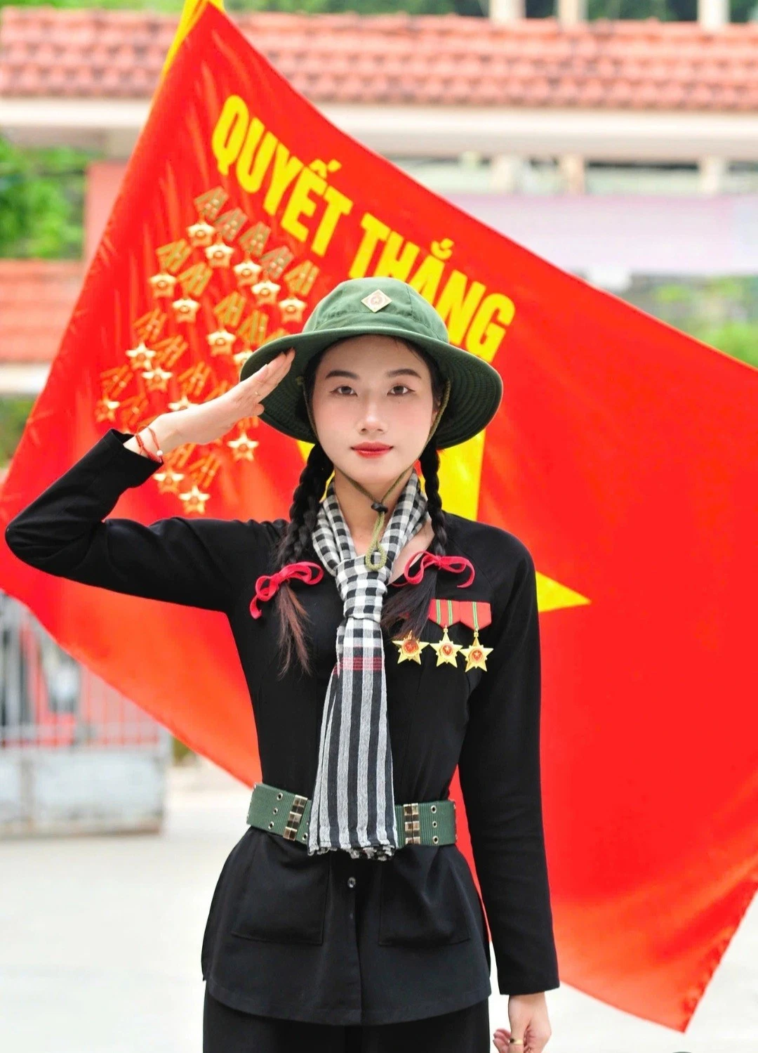 The Breath of Iron, Stone, and Blood: The Legend of the Southern Vietnamese Khan Ran Scarf