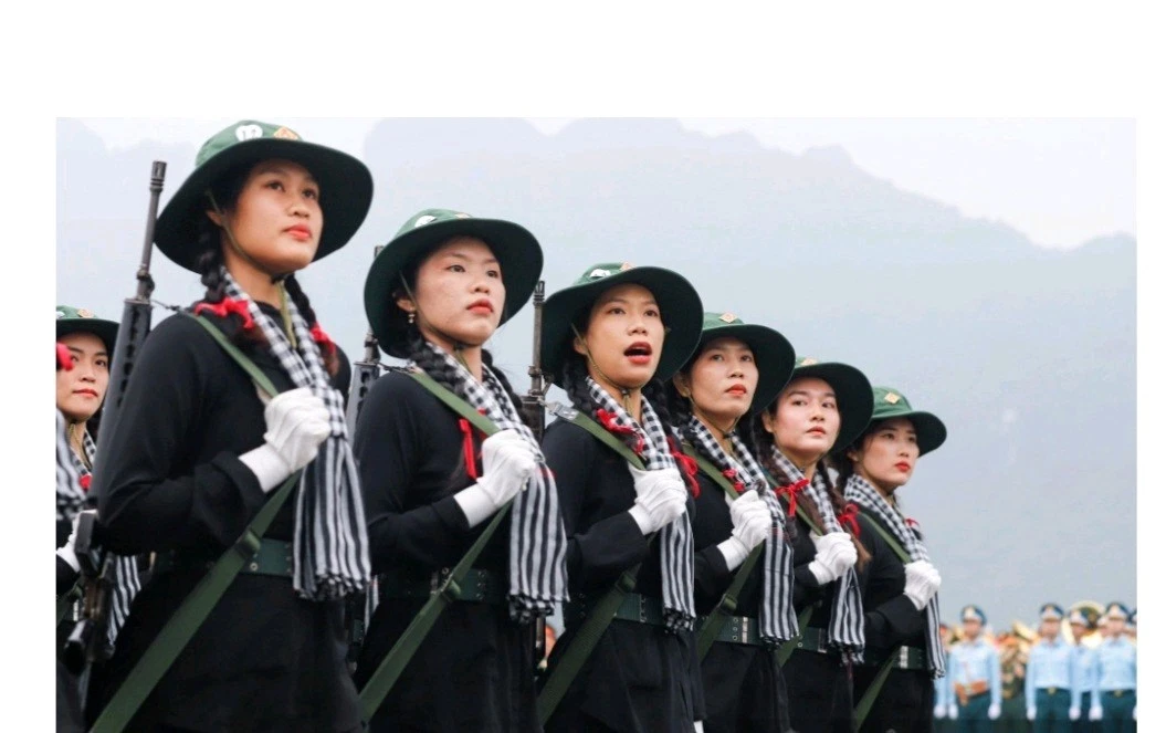 The Breath of Iron, Stone, and Blood: The Legend of the Southern Vietnamese Khan Ran Scarf
